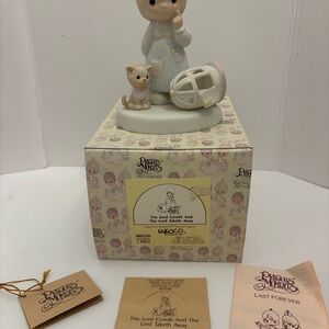 Precious Moments Figurine-The Lord Giveth & The Lord Taketh Away-1987